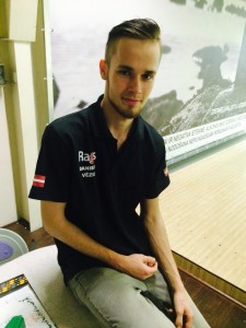Daniels Vēzis
