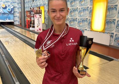 Jauniešu Boulinga Tūre A grupas 8.posma uzvarētāja - Liāna Ponomarenko