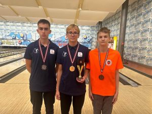 Jauniešu Boulinga Tūres kopvērtējuma 8.posma B grupas laureāti