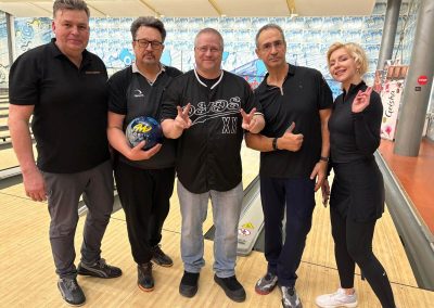 Joe Slowinski nometnes dalībnieki