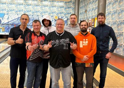 Joe Slowinski nometnes dalībnieki