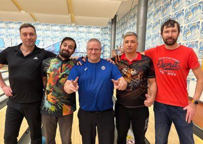 Joe Slowinski nometnes dalībnieki