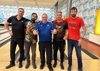 Joe Slowinski nometnes dalībnieki